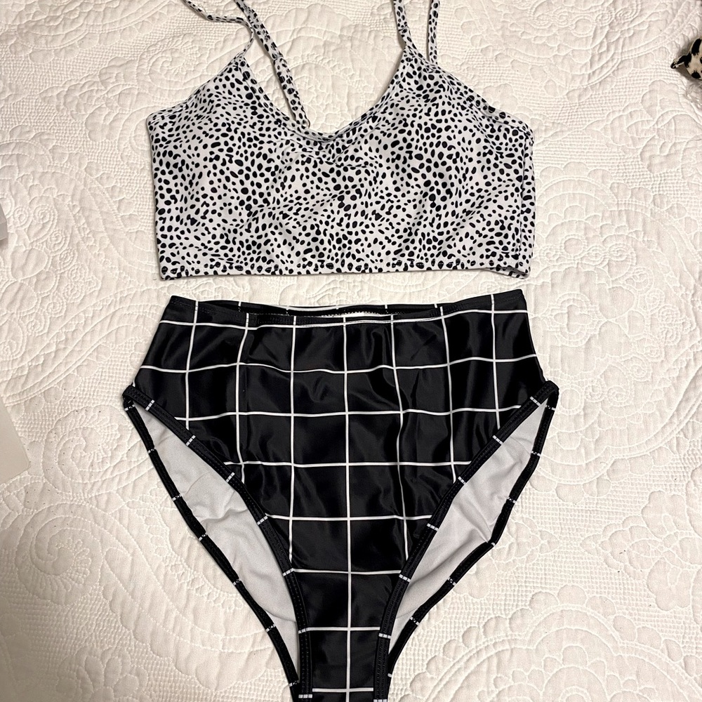 Graham Swim, size medium, high waist bikini